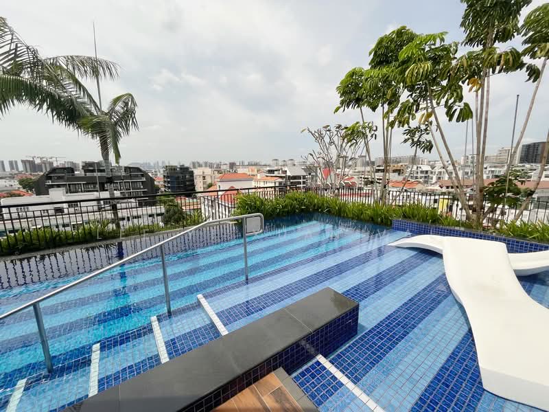 Claydence Apartment For Sale at S$ 5,626,400 | PropertyGuru Singapore - Pool