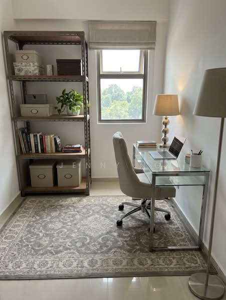 Parkview Apartments, 3 Bukit Batok Street 25, 2 Bedrooms, 980 sqft, Apartment For Sale, by Jenny Ng, 500066453 - Study - PropertyGuru.com.sg