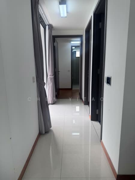 Vue 8 Residence, 85 Pasir Ris Heights, 2 Bedrooms, 797 sqft, Condominium For Rent, by Chen Yitao, 500066456 - Corridor - PropertyGuru.com.sg