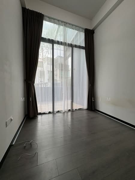 Three 11, 311 Upper Thomson Road, 3 Bedrooms, 1,001 sqft, Apartment For Rent, by Michelle Lim, 500066470 - Interior - PropertyGuru.com.sg