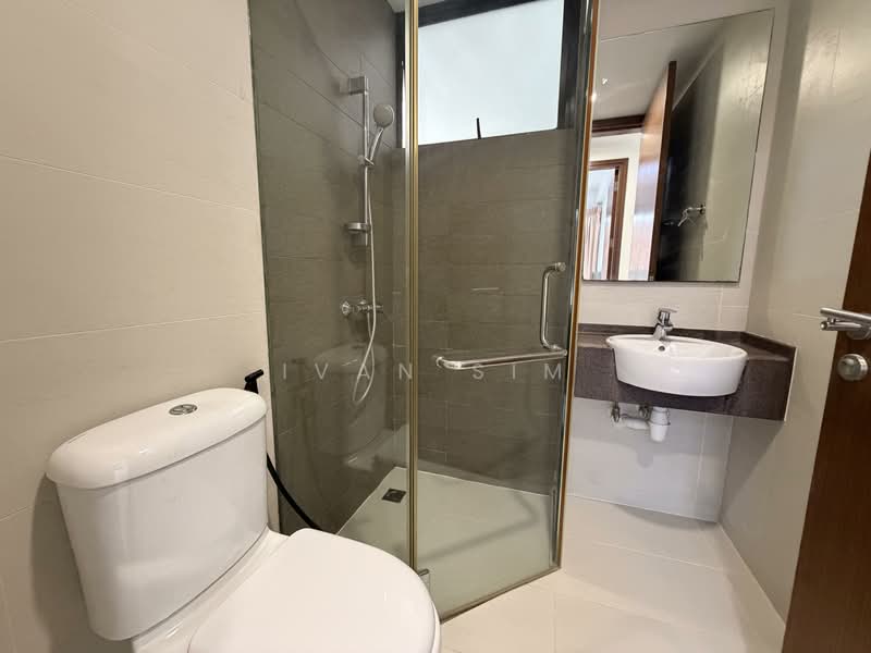 Jupiter 18, 18 Lorong 102 Changi, 2 Bedrooms, 624 sqft, Condominium For Sale, by Ivan Sim, 500066497 - Bathroom - PropertyGuru.com.sg