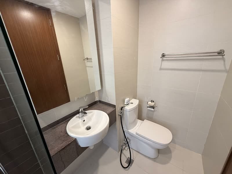 Jupiter 18, 18 Lorong 102 Changi, 2 Bedrooms, 624 sqft, Condominium For Sale, by Ivan Sim, 500066497 - Bathroom - PropertyGuru.com.sg