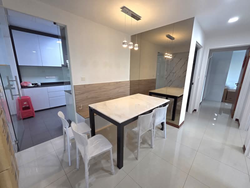 417A Fernvale Link, 417A Fernvale Link, 3 Bedrooms, 1,012 sqft, HDB Flat For Rent, by Judy Foo, 500066521 - Kitchen - PropertyGuru.com.sg