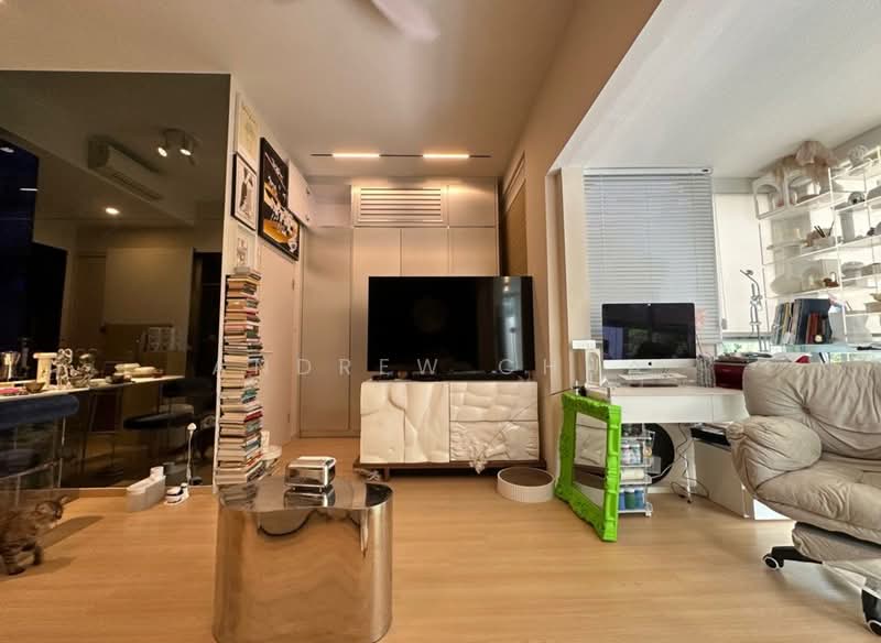 Daisy Suites, 35 Daisy Road Singapore, 2 Bedrooms, 796 sqft, Apartment For Rent, by Andrew Chua, 500066538 - Living Room - PropertyGuru.com.sg