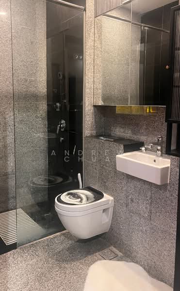 Daisy Suites, 35 Daisy Road Singapore, 2 Bedrooms, 796 sqft, Apartment For Rent, by Andrew Chua, 500066538 - Bathroom - PropertyGuru.com.sg