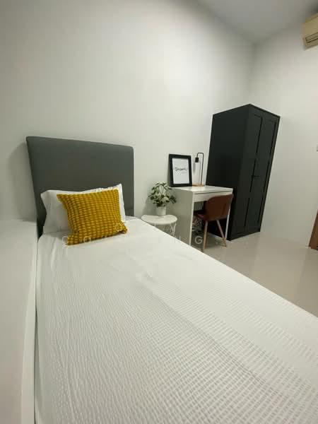 One-North Residences, 7 One-North Gateway, Room Rental, 150 sqft, Condominium For Rent, by Gwen Liu, 500066542 - Bedroom - PropertyGuru.com.sg