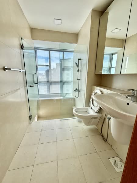 Starville, 68 Lengkong Tiga, 3 Bedrooms, 1,216 sqft, Condominium For Rent, by Neo Beng Lee, 500066543 - Bathroom - PropertyGuru.com.sg