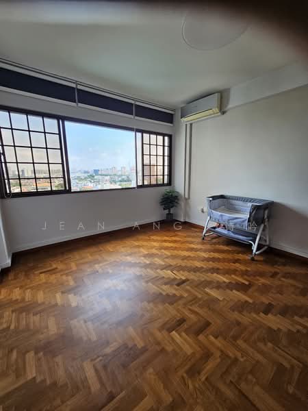 Laguna Park Apartment For Sale at S$ 2,190,000 | PropertyGuru Singapore - Bedroom