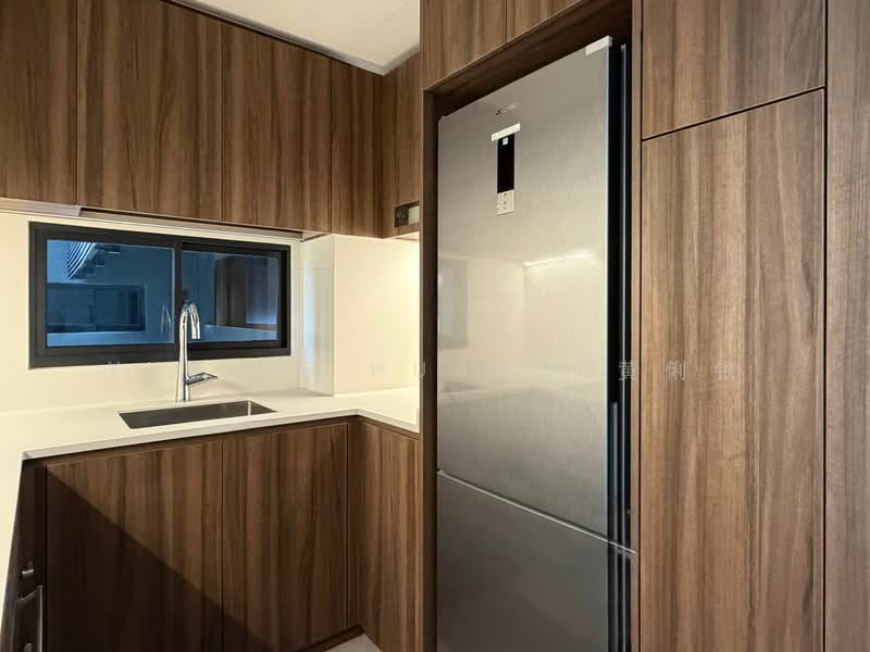 Lentor Modern Condominium For Sale at S$ 1,800,000 | PropertyGuru Singapore - Kitchen