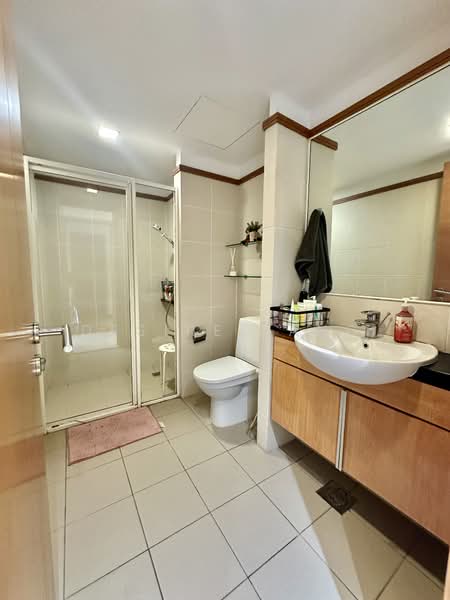 Changi Rise Condo Condominium For Sale at S$ 1,480,000 | PropertyGuru Singapore - Bathroom