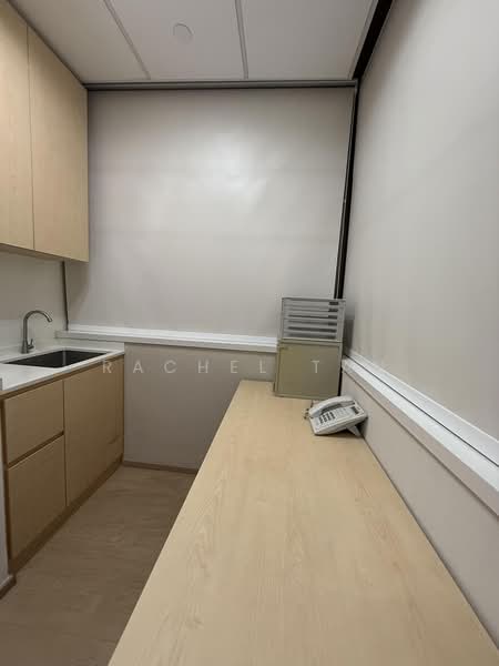 Gleneagles Hospital, 6A Napier Road, 90 sqft, Medical For Rent, by Rachel Tan, 500066556 - Interior - CommercialGuru.com.sg
