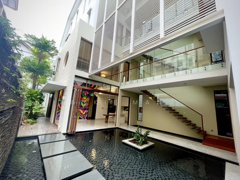 Beautiful 3.5 Storey Designer Detached House in Kembangan, , 6 Bedrooms, 6,500 sqft, Detached House For Rent, by Jackie Mang, 500066557 - Exterior - PropertyGuru.com.sg