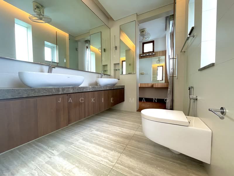 Beautiful 3.5 Storey Designer Detached House in Kembangan, , 6 Bedrooms, 6,500 sqft, Detached House For Rent, by Jackie Mang, 500066557 - Bathroom - PropertyGuru.com.sg
