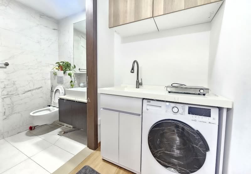 77 @ East Coast, 77 Upper East Coast Road, Studio, 305 sqft, Condominium For Rent, by Francis Sim, 500066564 - Bathroom - PropertyGuru.com.sg