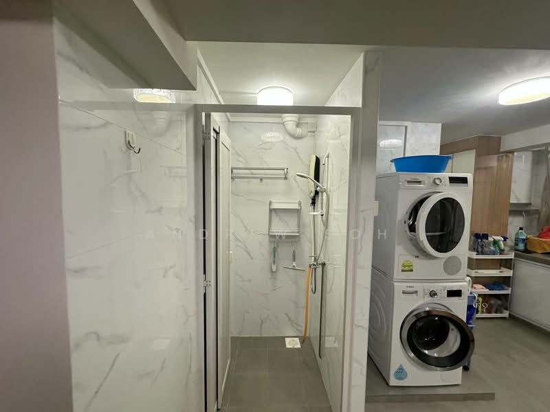 2 Jalan Batu, 2 Jalan Batu, 2 Bedrooms, 646 sqft, HDB Flat For Rent, by Andrew Soh, 500066574 - Bathroom - PropertyGuru.com.sg