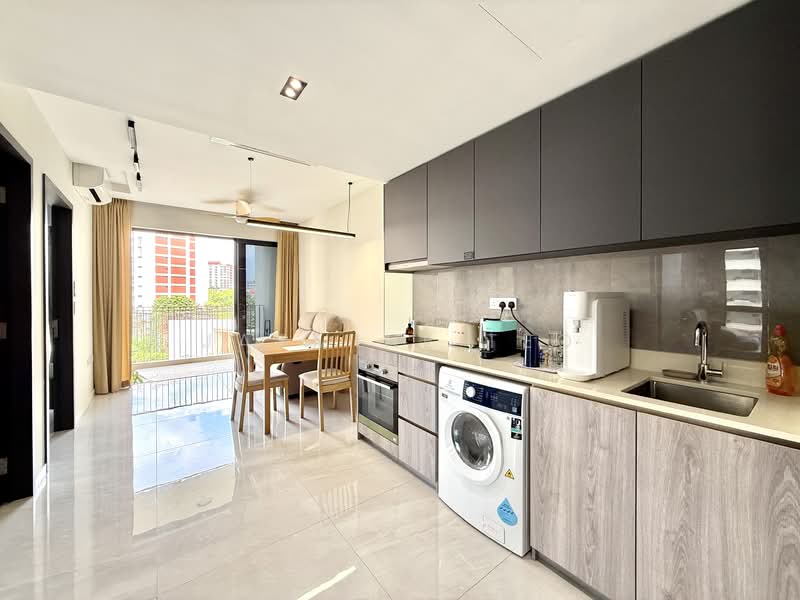 Riverfront Residences, 41 Hougang Avenue 7, 2 Bedrooms, 603 sqft, Condominium For Rent, by Jasmine Teo, 500066577 - Kitchen - PropertyGuru.com.sg