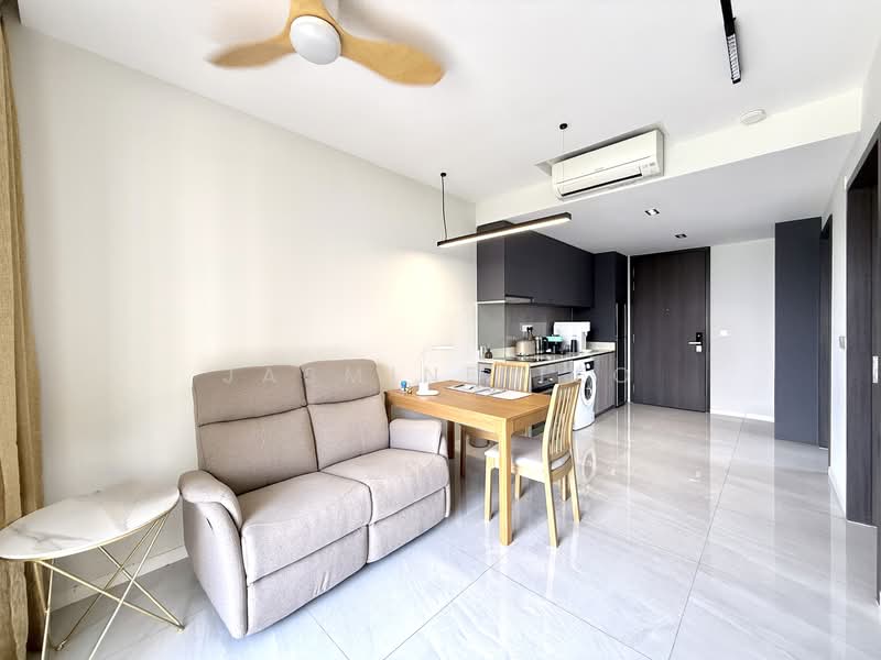 Riverfront Residences, 41 Hougang Avenue 7, 2 Bedrooms, 603 sqft, Condominium For Rent, by Jasmine Teo, 500066577 - Living Room - PropertyGuru.com.sg