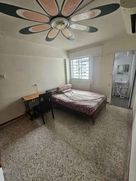 120 Geylang East Central, 120 Geylang East Central, 3 Bedrooms, 980 sqft, HDB Flat For Rent, by Adrian Yang, 500066588 - Bedroom - PropertyGuru.com.sg