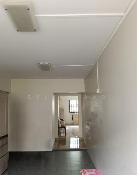 47 Lengkok Bahru HDB Flat For Sale at S$ 780,000 | PropertyGuru Singapore - Corridor