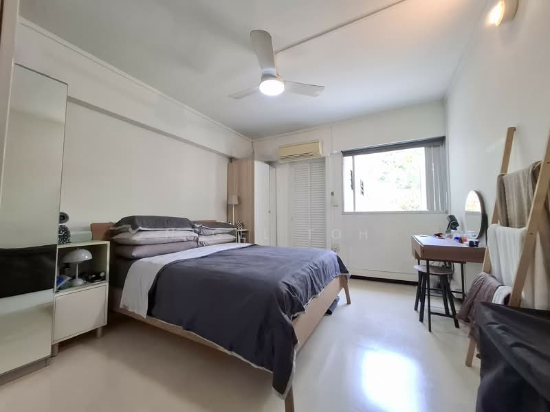 117 Clementi Street 13 HDB Flat For Sale at S$ 780,000 | PropertyGuru Singapore - Bedroom