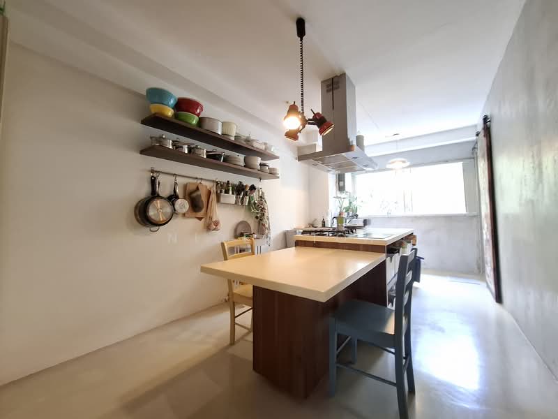 117 Clementi Street 13 HDB Flat For Sale at S$ 780,000 | PropertyGuru Singapore - Kitchen