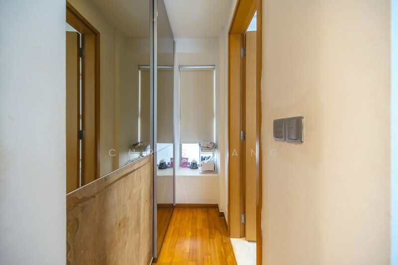 Master Bedroom Walk-in Wardrobe