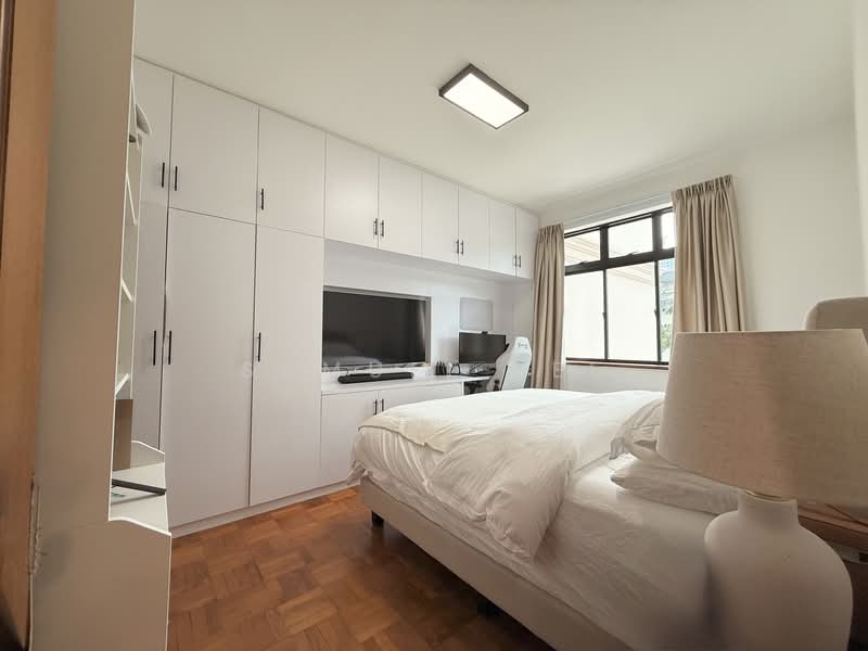 Spring Grove, 53 Grange Road, 2 Bedrooms, 1,012 sqft, Condominium For Rent, by Samuel Lee, 500066603 - Master Bedroom - PropertyGuru.com.sg