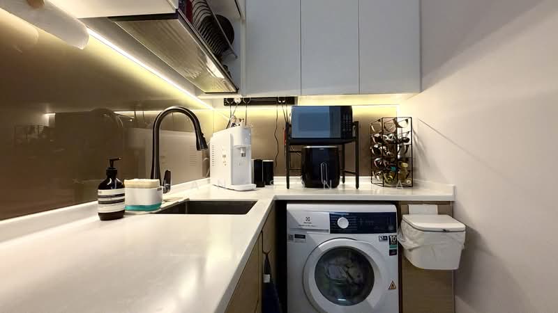 Treasure at Tampines Condominium For Sale at S$ 1,250,000 | PropertyGuru Singapore