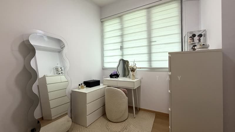 Treasure at Tampines Condominium For Sale at S$ 1,250,000 | PropertyGuru Singapore