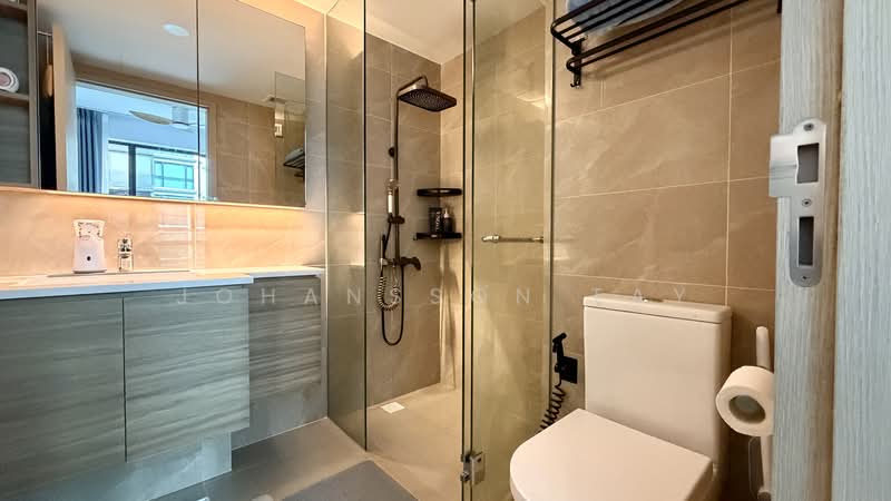 Treasure at Tampines Condominium For Sale at S$ 1,250,000 | PropertyGuru Singapore