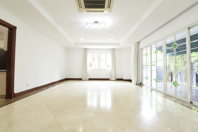 Gentle Villas, Gentle Drive, 5 Bedrooms, 7,382 sqft, Semi-Detached House For Rent, by Kensy ., 500066618 - Living Room - PropertyGuru.com.sg