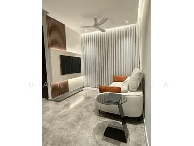 For Sale - Hyll on Holland