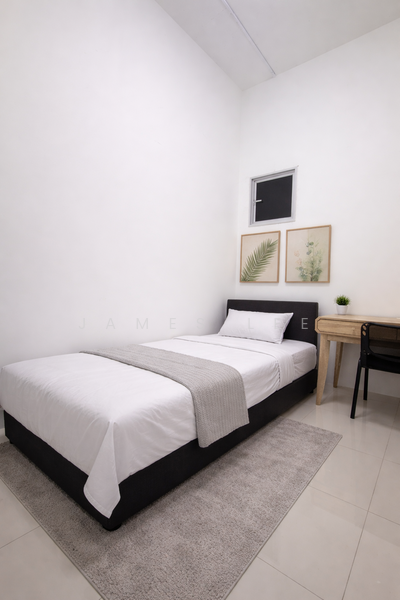 Fernwood Towers, 24 Fernwood Terrace, Room Rental, 100 sqft, Condominium For Rent, by James Lee, 500066620 - Bedroom - PropertyGuru.com.sg