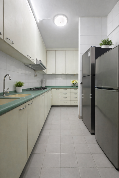 Fernwood Towers, 24 Fernwood Terrace, Room Rental, 100 sqft, Condominium For Rent, by James Lee, 500066620 - Kitchen - PropertyGuru.com.sg