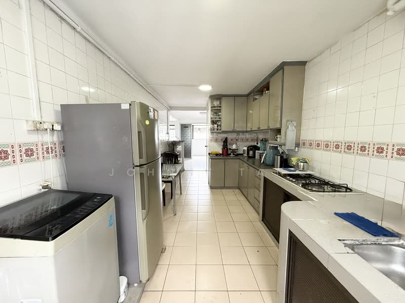 175 Woodlands Street 13, 175 Woodlands Street 13, Room Rental, 150 sqft, HDB Flat For Rent, by Johnny Tan, 500066623 - Kitchen - PropertyGuru.com.sg