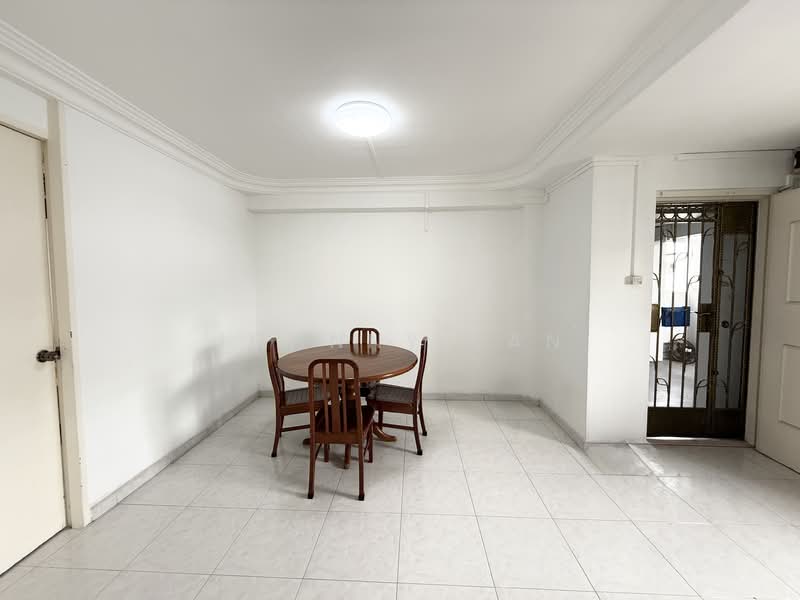 175 Woodlands Street 13, 175 Woodlands Street 13, Room Rental, 150 sqft, HDB Flat For Rent, by Johnny Tan, 500066623 - Dining Room - PropertyGuru.com.sg