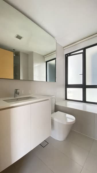 NV Residences, 95 Pasir Ris Grove, 2 Bedrooms, 904 sqft, Condominium For Rent, by Eric Yeo, 500066634 - Bathroom - PropertyGuru.com.sg