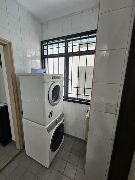 Fernwood Towers, 28 Fernwood Terrace, Room Rental, 100 sqft, Condominium For Rent, by Jacky Quek, 500066635 - Interior - PropertyGuru.com.sg