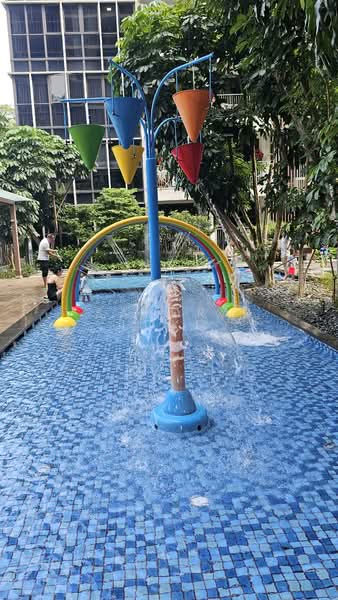 Sims Urban Oasis, 2 Sims Drive, 3 Bedrooms, 1,023 sqft, Condominium For Rent, by Sandra Loke, 500066637 - Exterior - PropertyGuru.com.sg