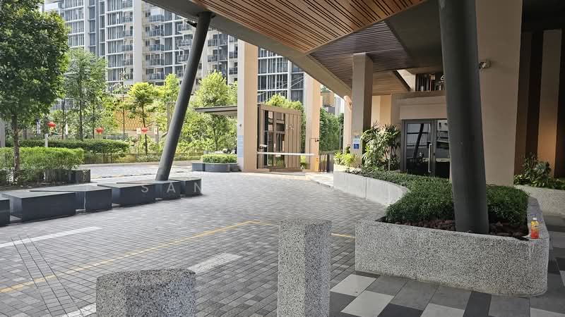 Sims Urban Oasis, 2 Sims Drive, 3 Bedrooms, 1,023 sqft, Condominium For Rent, by Sandra Loke, 500066637 - Exterior - PropertyGuru.com.sg