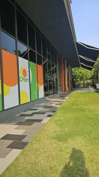 Sims Urban Oasis, 2 Sims Drive, 3 Bedrooms, 1,023 sqft, Condominium For Rent, by Sandra Loke, 500066637 - Exterior - PropertyGuru.com.sg