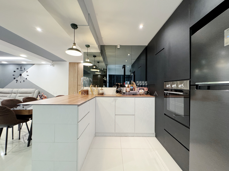 308A Punggol Walk HDB Flat For Sale at S$ 949,888 | PropertyGuru Singapore - Dry Kitchen