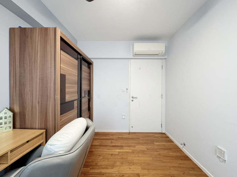 308A Punggol Walk HDB Flat For Sale at S$ 949,888 | PropertyGuru Singapore - Bedroom