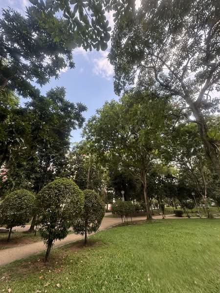 612 Ang Mo Kio Avenue 4 HDB Flat For Sale at S$ 550,000 | PropertyGuru Singapore - Exterior