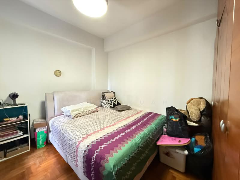 Regentville, 12 Hougang Street 92, Hougang / Punggol / Sengkang, 3 Bedrooms, 1,152 sqft, Condominium For Sale, by Kavin Kuah, 500066655 - Bedroom - PropertyGuru.com.sg
