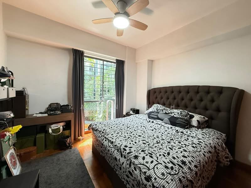 Regentville, 12 Hougang Street 92, Hougang / Punggol / Sengkang, 3 Bedrooms, 1,152 sqft, Condominium For Sale, by Kavin Kuah, 500066655 - Bedroom - PropertyGuru.com.sg