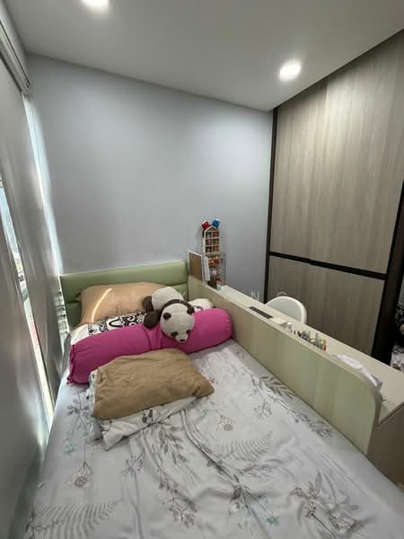 Westwood Residences EC Executive Condominium For Sale at S$ 1,400,000 | PropertyGuru Singapore - Common Bedroom 2