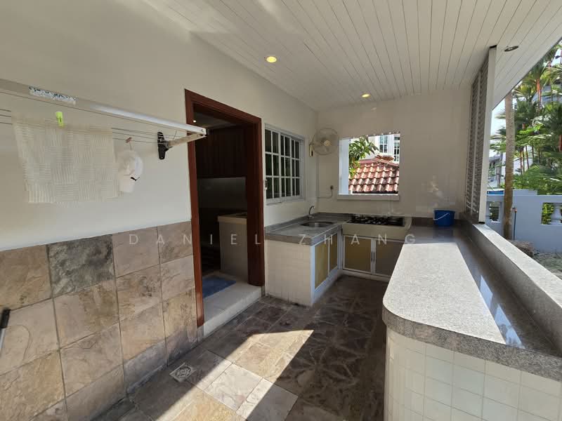 Chestnut Drive, , 6 Bedrooms, 5,500 sqft, Semi-Detached House For Rent, by Daniel Zhang, 500066666 - Kitchen - PropertyGuru.com.sg