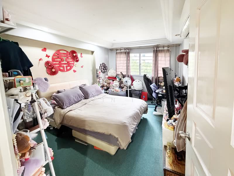 103 Jurong East Street 13, 103 Jurong East Street 13, 3 Bedrooms, 1,291 sqft, HDB Flat For Sale, by Alvin Tan, 500066671 - Bedroom - PropertyGuru.com.sg