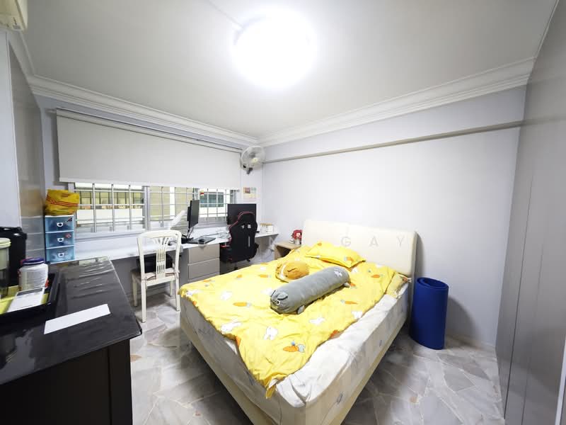 535A Serangoon North Avenue 4 HDB Flat For Sale at S$ 810,000 | PropertyGuru Singapore - Bedroom